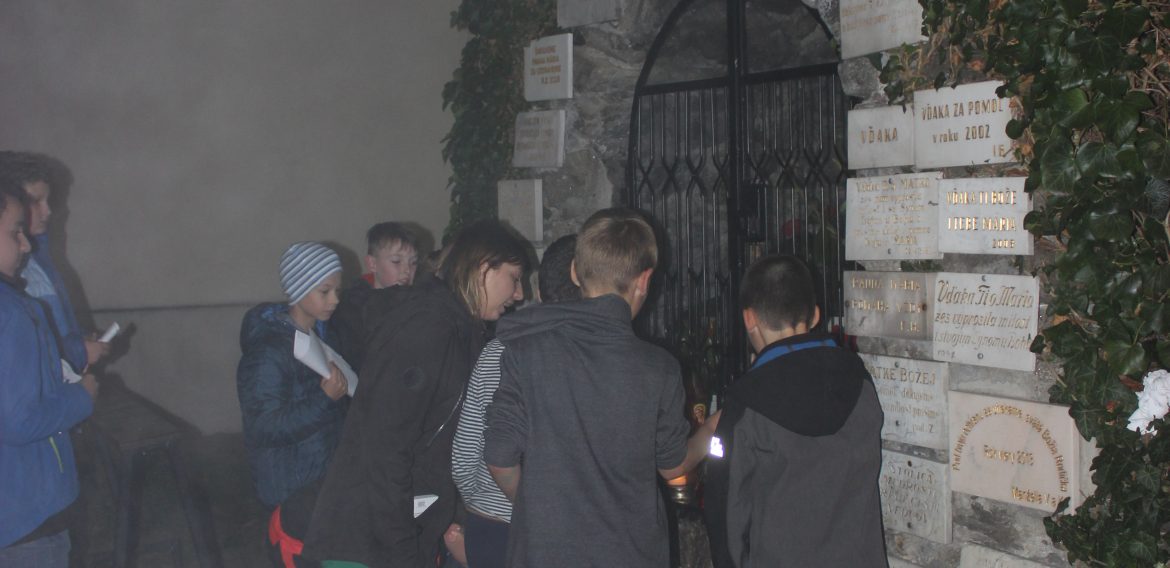 Noc s Bibliou