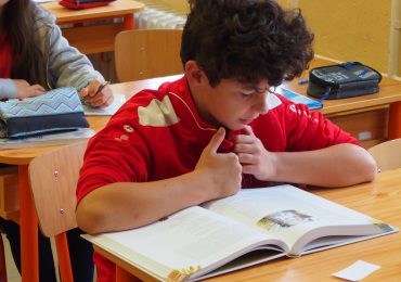 Rok čitateľskej gramotnosti – Čítame spolu